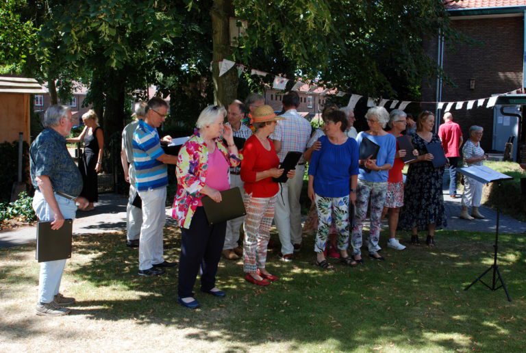 SPETTEREND PROGRAMMA STRUINEN IN DE TUINEN AMERSFOORT Wijkwebsite